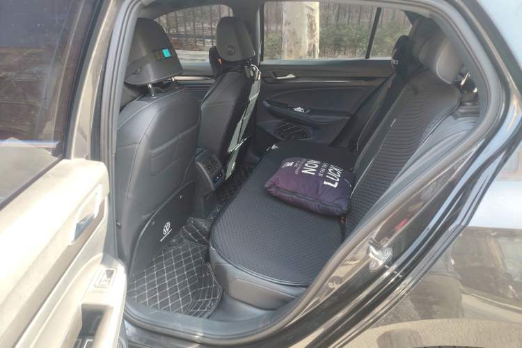 Used Volkswagen Golf 2021 280TSI DSG R-Line Left Rear Seat