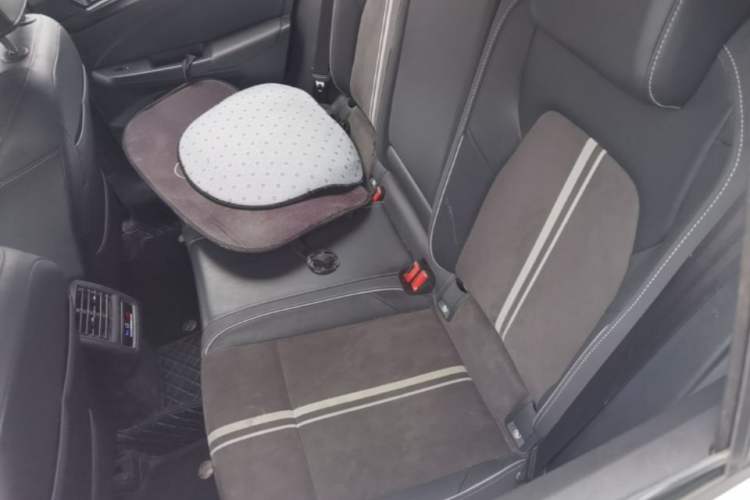 Used Volkswagen Golf 2021 280TSI DSG R-Line Left Rear Seat