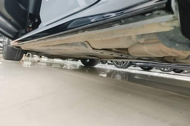 Used Volkswagen Golf 2021 280TSI DSG R-Line Left Side Sill