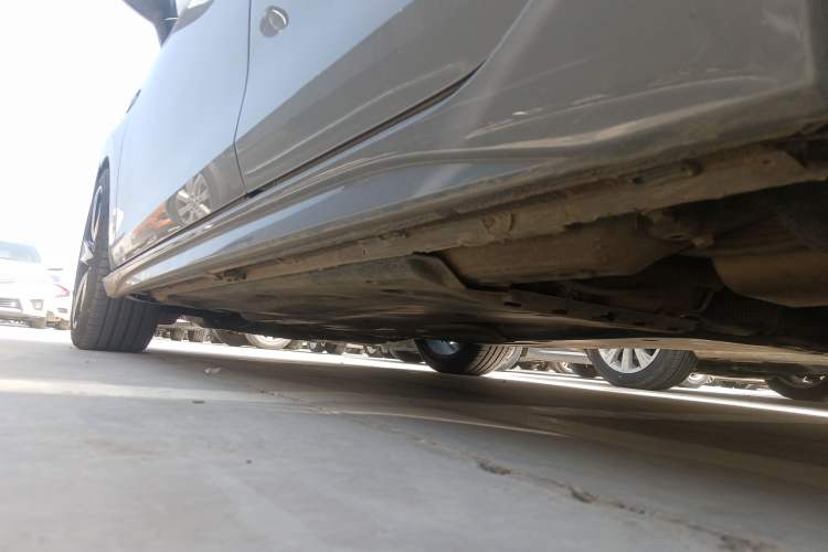 Used Volkswagen Golf 2021 280TSI DSG R-Line Left Side Sill
