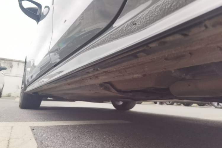 Used Volkswagen Golf 2021 280TSI DSG R-Line Left Side Sill