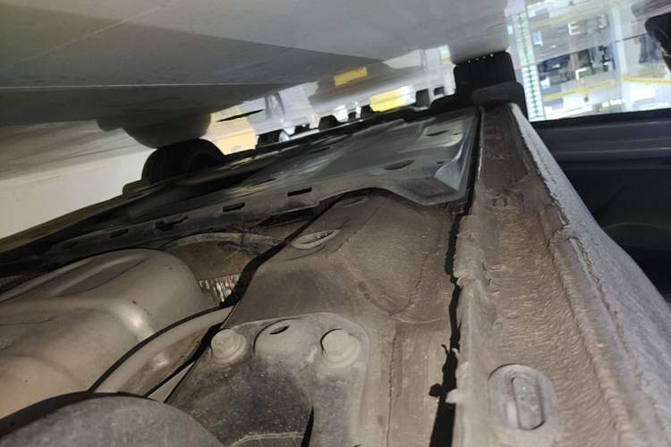 Used Volkswagen Golf 2021 280TSI DSG Pro Left Side Sill