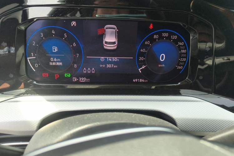 Used Volkswagen Golf 2021 280TSI DSG Pro Odometer Close Up
