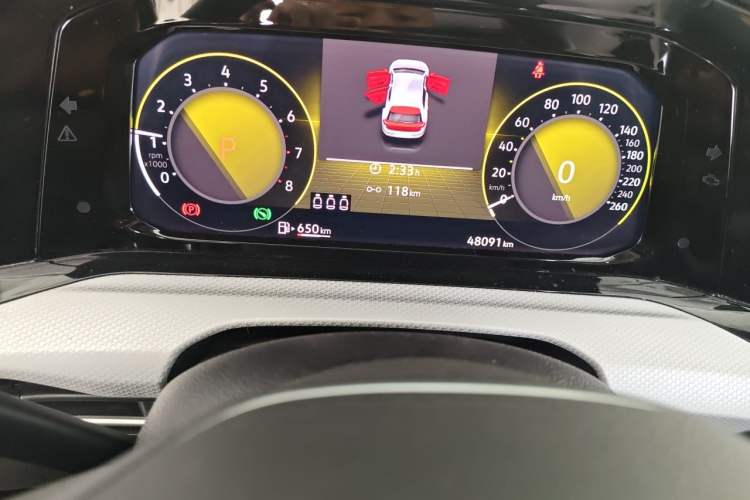 Used Volkswagen Golf 2021 280TSI DSG 30th Anniversary Edition Odometer Close Up