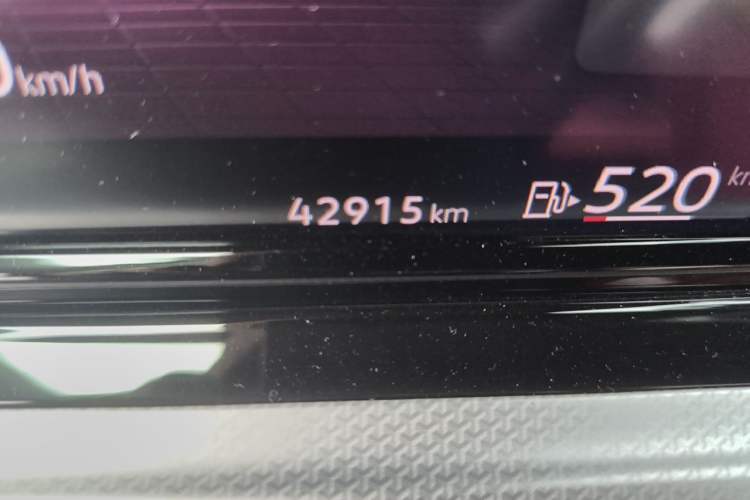 Used Volkswagen Golf 2021 280TSI DSG Pro Odometer Close Up