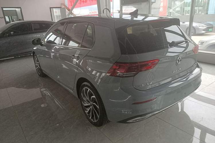 Used Volkswagen Golf 2021 280TSI DSG Pro Rear Left 45 Deg