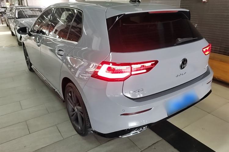 Used Volkswagen Golf 2021 280TSI DSG R-Line Rear Left 45 Deg