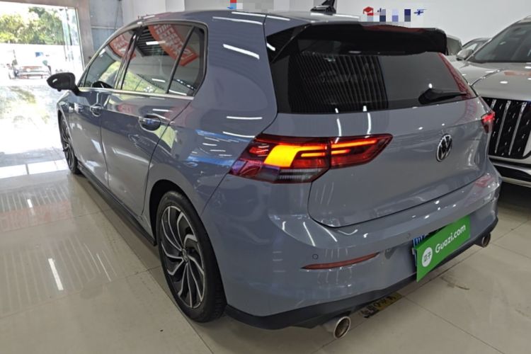 Used Volkswagen Golf 2021 200TSI DSG Pro Rear Left 45 Deg