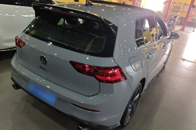 Used Volkswagen Golf 2021 280TSI DSG R-Line Rear Right 45 Deg