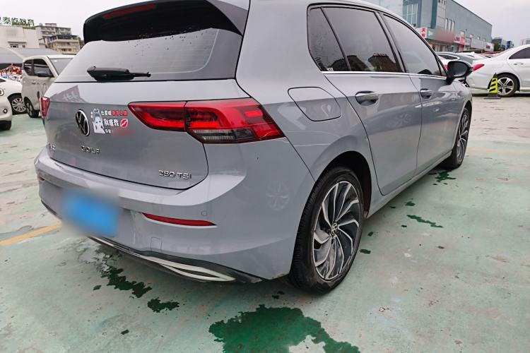 Used Volkswagen Golf 2021 280TSI DSG R-Line Rear Right 45 Deg