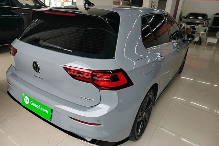 Used Volkswagen Golf 2021 280TSI DSG R-Line Rear Right 45 Deg