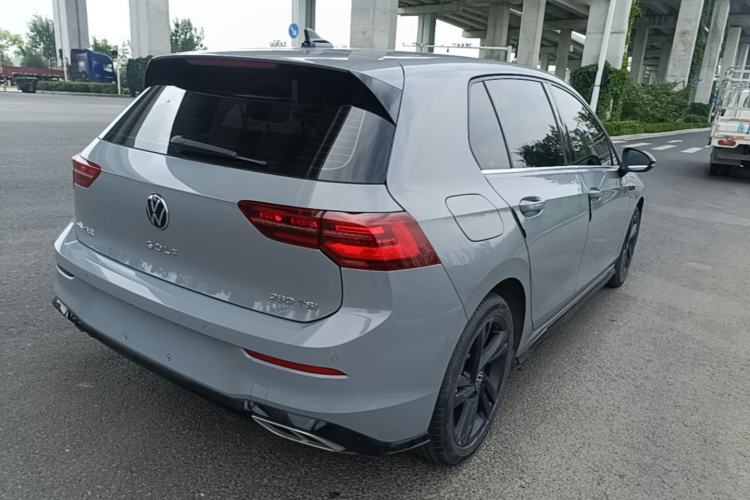 Used Volkswagen Golf 2021 280TSI DSG R-Line Rear Right 45 Deg