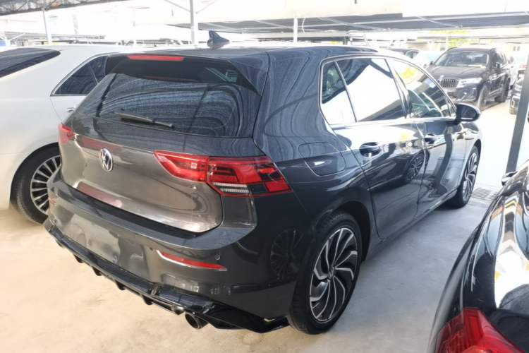Used Volkswagen Golf 2021 280TSI DSG Pro Rear Right 45 Deg