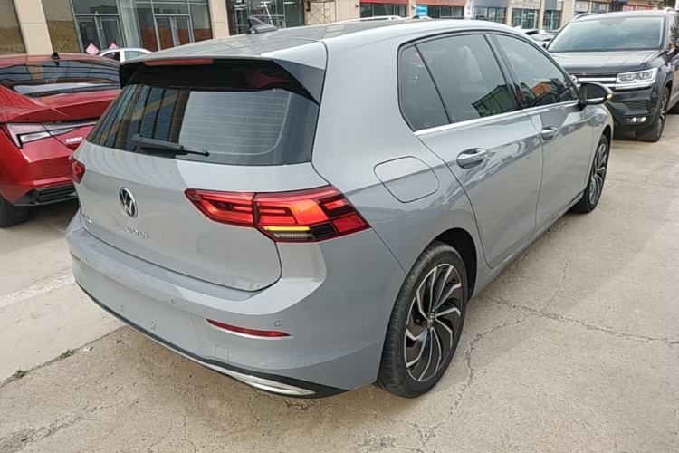 Used Volkswagen Golf 2021 280TSI DSG Pro Rear Right 45 Deg