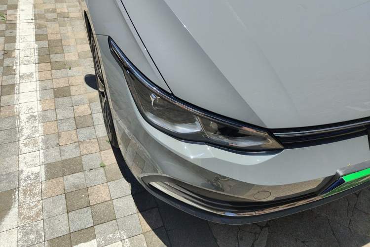 Used Volkswagen Golf 2021 280TSI DSG Pro Right Front Headlight