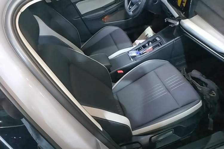 Used Volkswagen Golf 2021 280TSI DSG Pro Right Front Seat