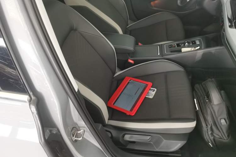 Used Volkswagen Golf 2021 280TSI DSG Pro Right Front Seat