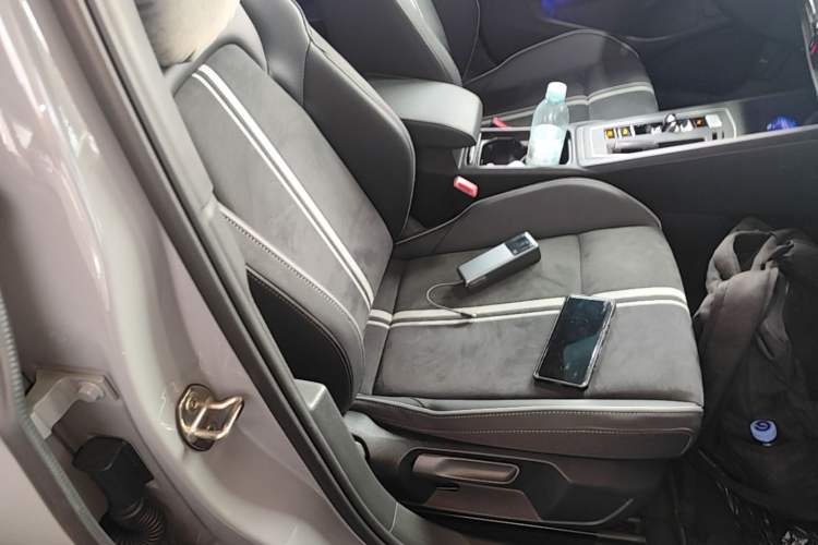 Used Volkswagen Golf 2021 280TSI DSG R-Line Right Front Seat