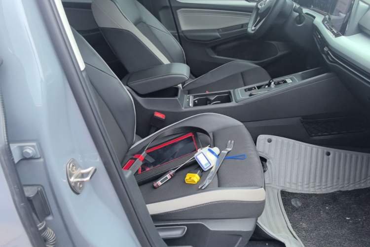 Used Volkswagen Golf 2021 280TSI DSG Pro Right Front Seat