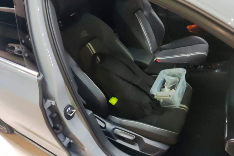 Used Volkswagen Golf 2021 280TSI DSG R-Line Right Front Seat