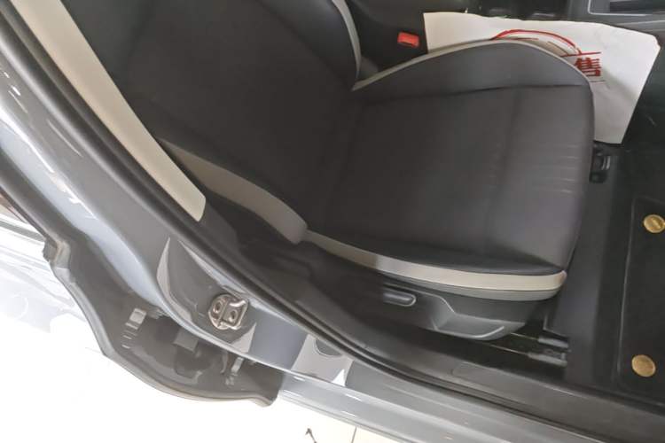 Used Volkswagen Golf 2021 280TSI DSG Pro Right Front Seat