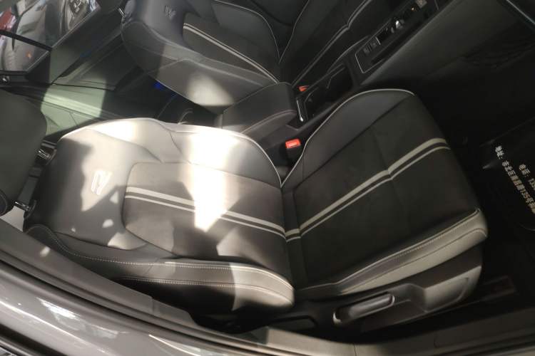 Used Volkswagen Golf 2021 280TSI DSG R-Line Right Front Seat