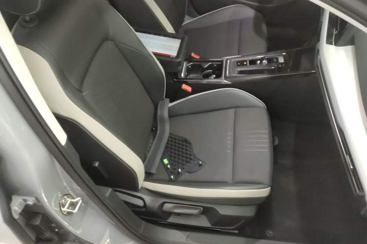 Used Volkswagen Golf 2021 280TSI DSG Pro Right Front Seat