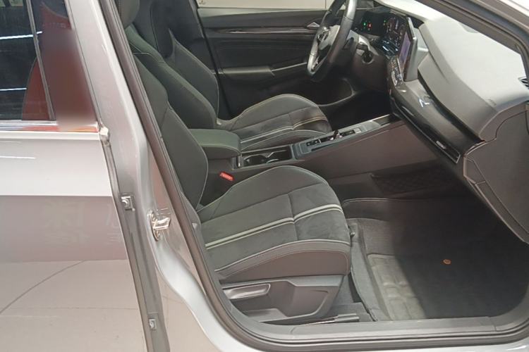Used Volkswagen Golf 2021 280TSI DSG R-Line Right Front Seat