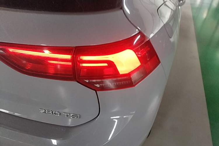 Used Volkswagen Golf 2021 280TSI DSG Pro Right Rear Taillight