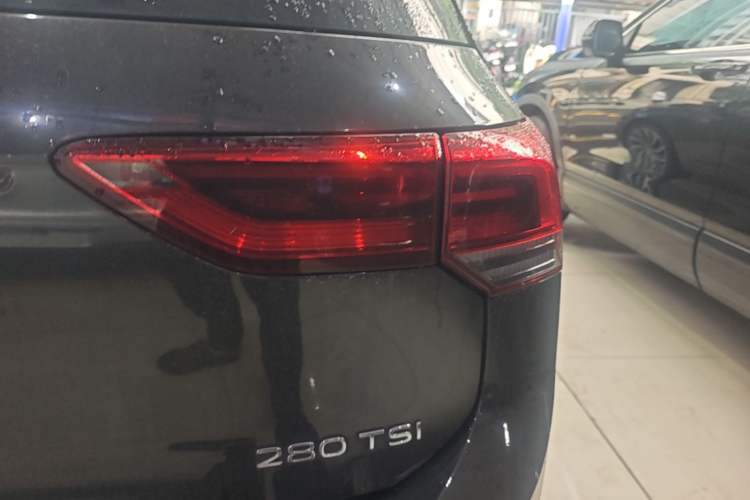 Used Volkswagen Golf 2021 280TSI DSG Pro Right Rear Taillight