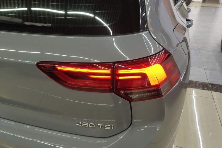 Used Volkswagen Golf 2021 280TSI DSG Pro First Edition Right Rear Taillight
