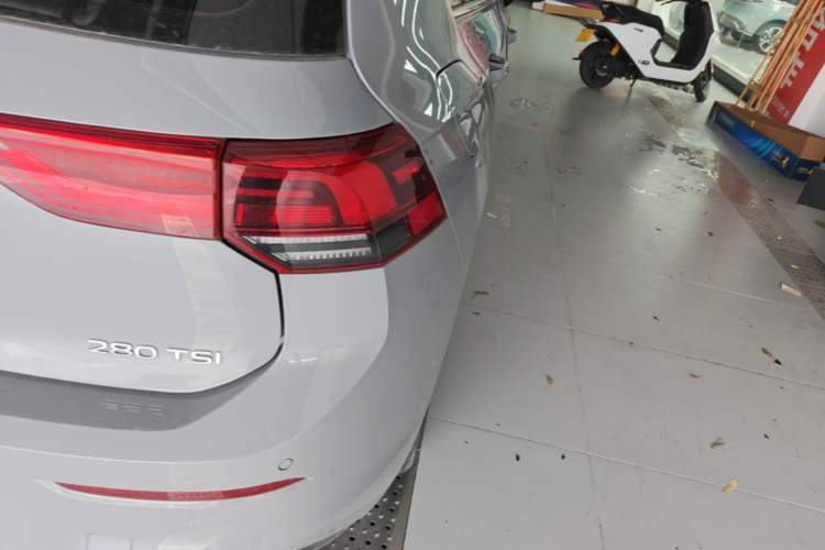 Used Volkswagen Golf 2021 280TSI DSG Pro Right Rear Taillight