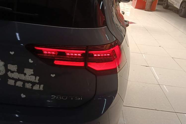 Used Volkswagen Golf 2021 280TSI DSG R-Line Right Rear Taillight