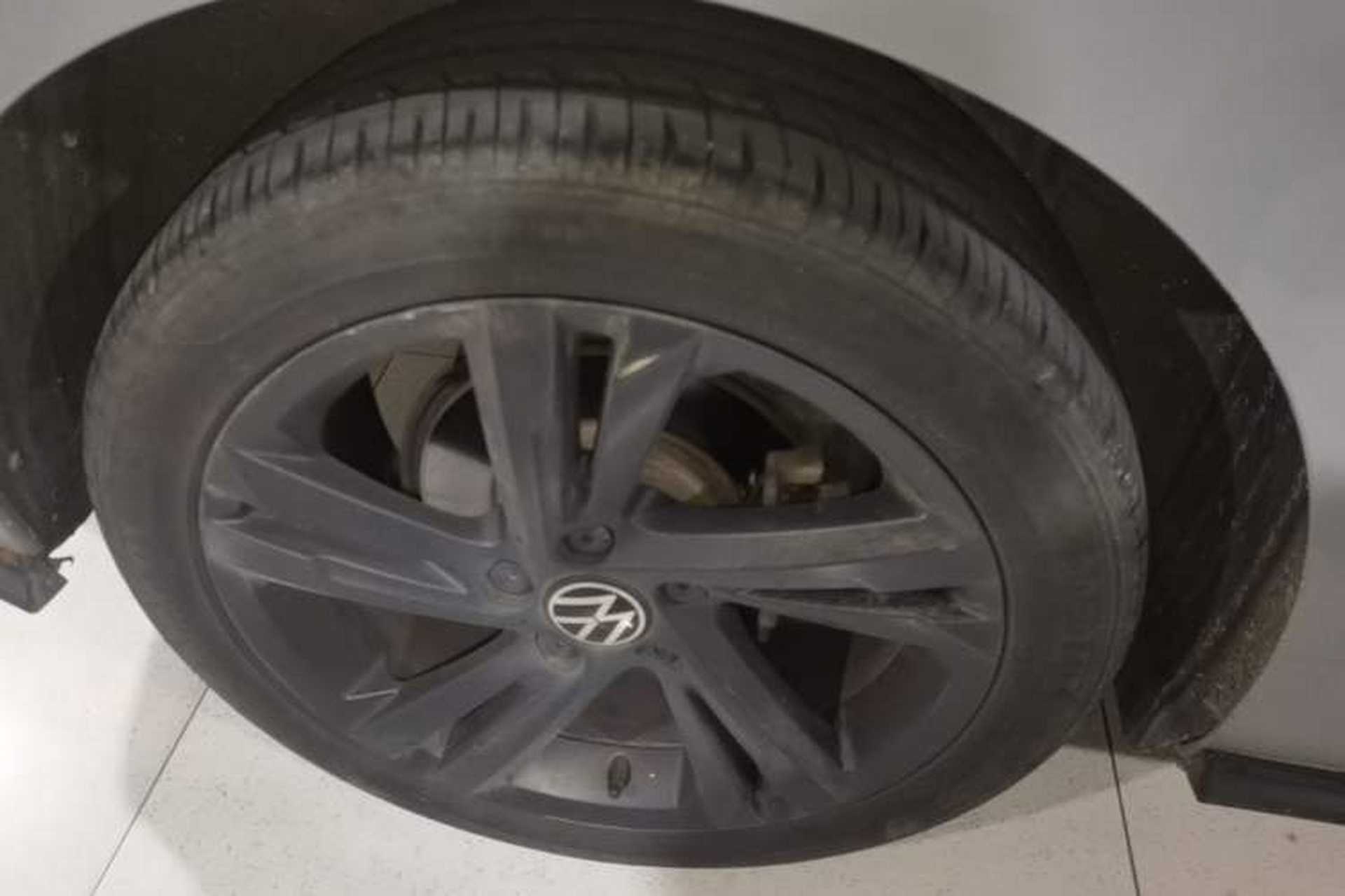 Used Volkswagen Golf 2021 280TSI DSG R-Line Right Rear Wheel Hub