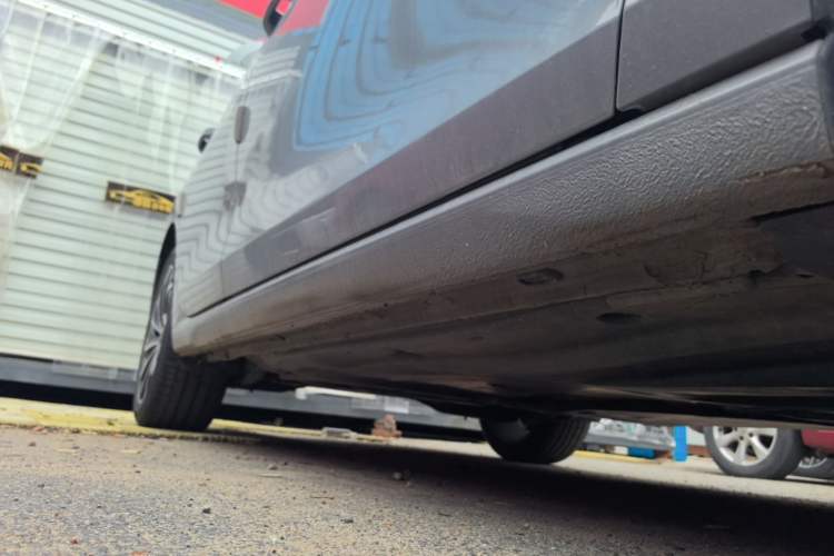 Used Volkswagen Golf 2021 280TSI DSG Pro Right Side Sill