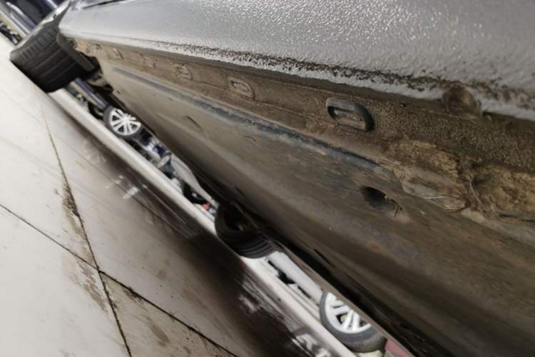 Used Volkswagen Golf 2021 280TSI DSG Pro Right Side Sill