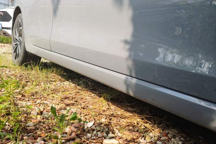 Used Volkswagen Golf 2021 280TSI DSG Pro Right Side Sill