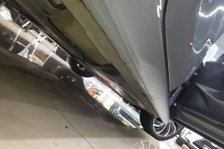 Used Volkswagen Golf 2021 280TSI DSG Pro Right Side Sill