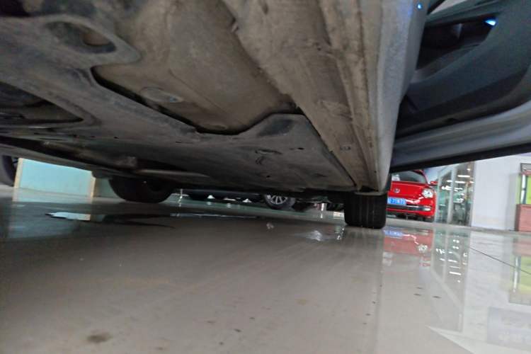 Used Volkswagen Golf 2021 280TSI DSG Pro Right Side Sill