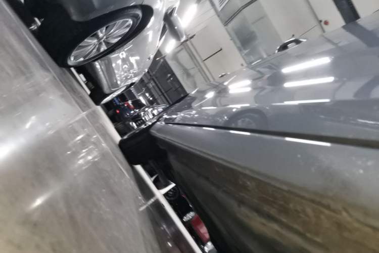 Used Volkswagen Golf 2021 280TSI DSG Pro Right Side Sill