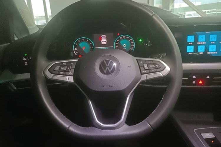 Used Volkswagen Golf 2021 280TSI DSG Pro Steering Wheel