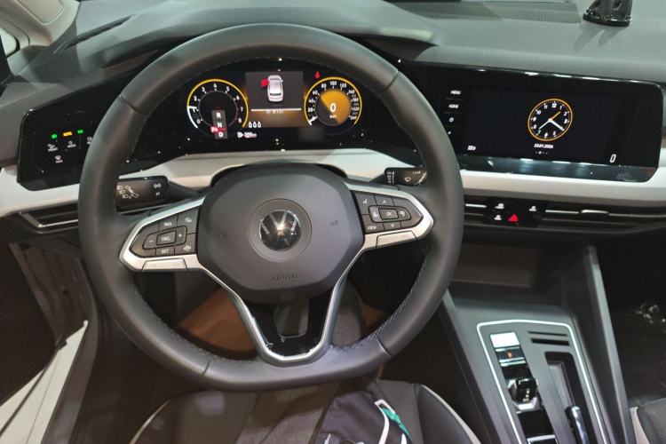 Used Volkswagen Golf 2021 280TSI DSG Pro Steering Wheel