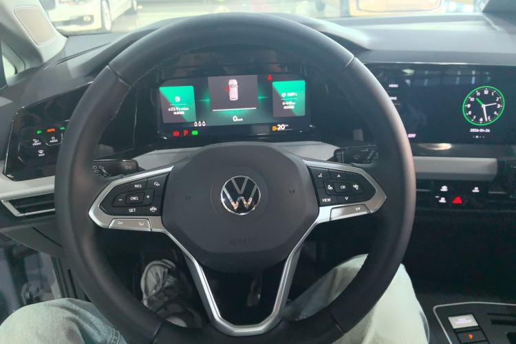 Used Volkswagen Golf 2021 280TSI DSG Pro Steering Wheel