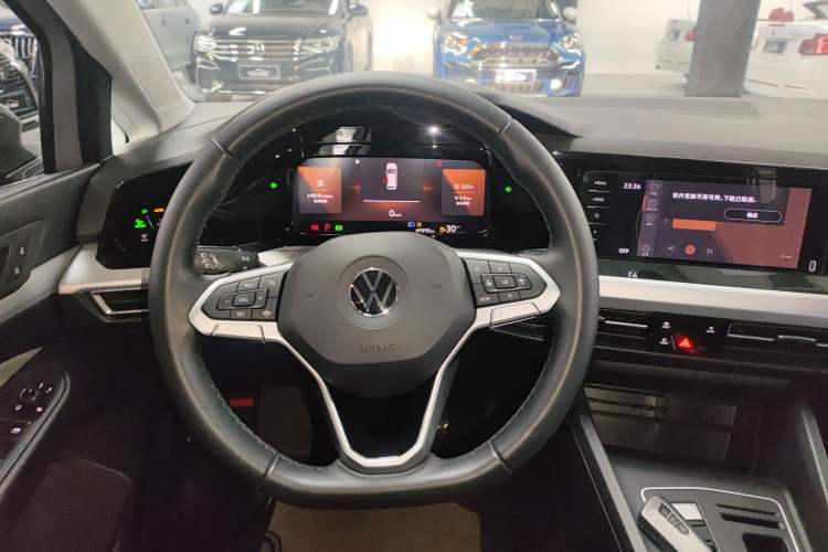 Used Volkswagen Golf 2021 280TSI DSG R-Line Steering Wheel