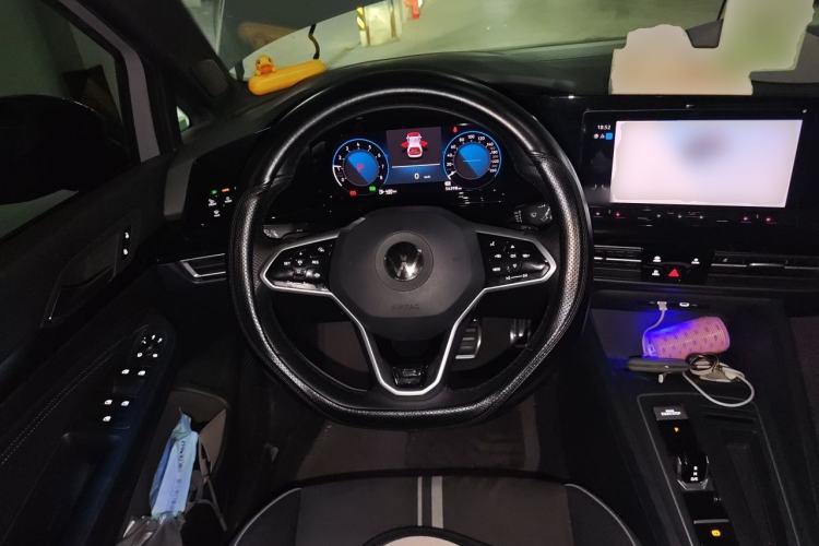 Used Volkswagen Golf 2021 280TSI DSG R-Line Steering Wheel