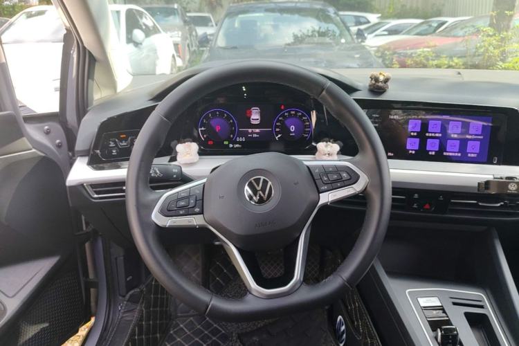 Used Volkswagen Golf 2021 280TSI DSG Pro Steering Wheel