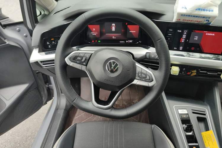 Used Volkswagen Golf 2021 280TSI DSG Pro Steering Wheel