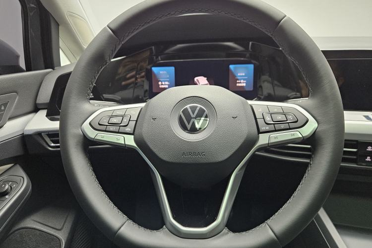 Used Volkswagen Golf 2021 280TSI DSG Pro Steering Wheel