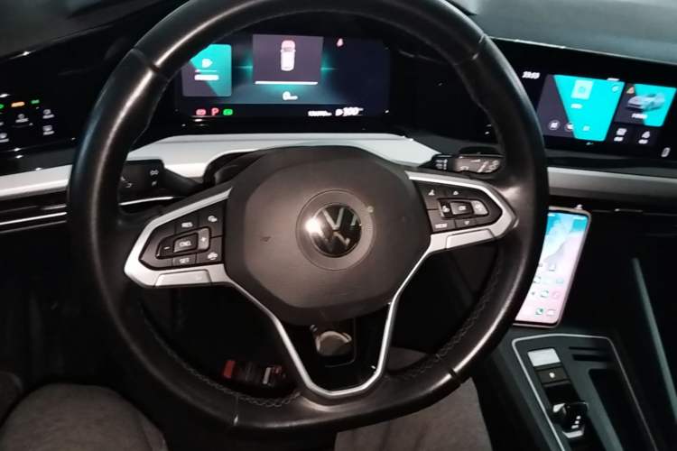 Used Volkswagen Golf 2021 280TSI DSG Pro Steering Wheel