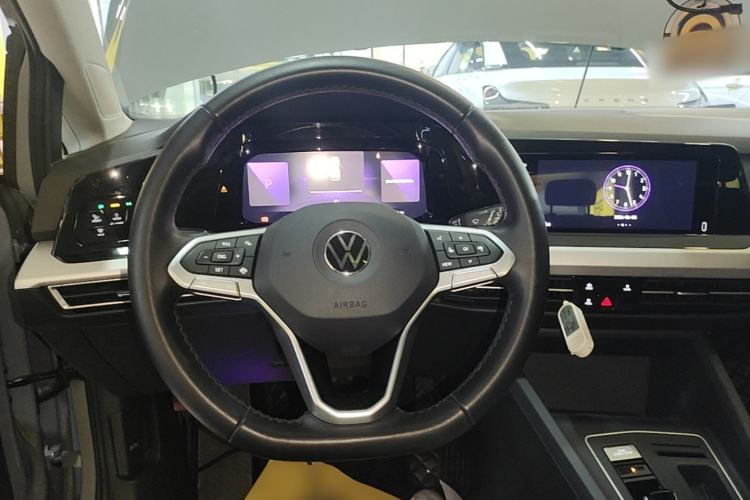 Used Volkswagen Golf 2021 280TSI DSG Pro Steering Wheel